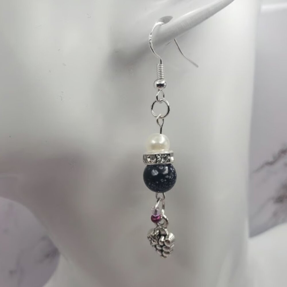 Pearl and Black Bead Dangle Earrings